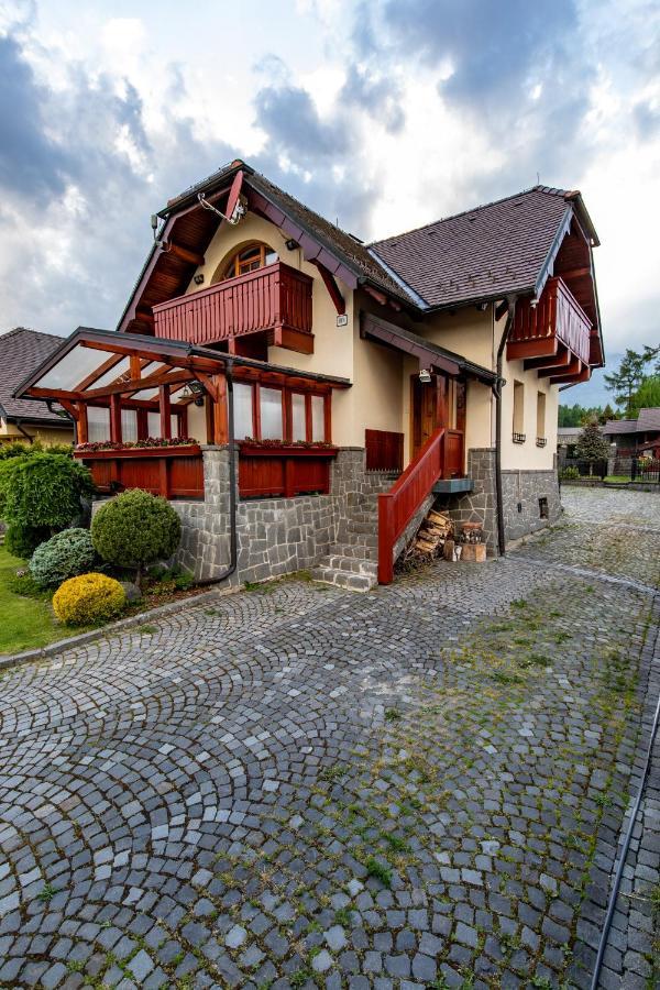Tatryhome - Dom Veľký Slavkov Esterno foto