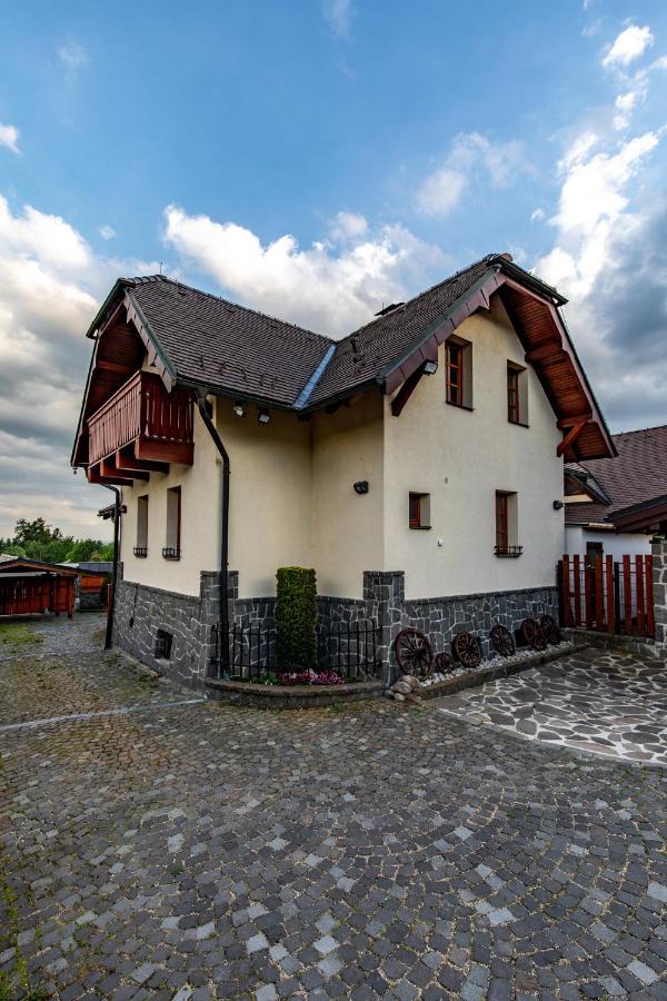 Tatryhome - Dom Veľký Slavkov Esterno foto