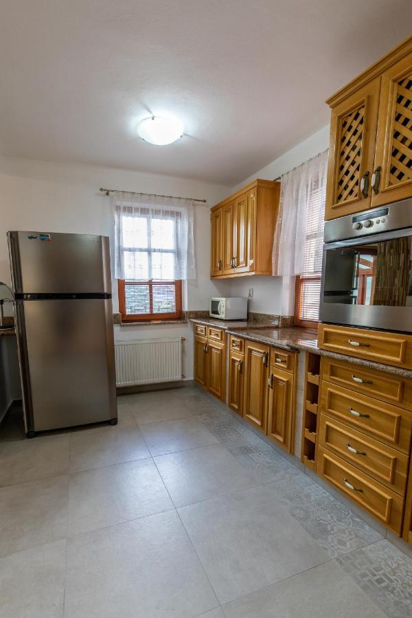 Tatryhome - Dom Veľký Slavkov Esterno foto